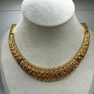 Monet Vintage Gold-Tone Textured Collar Necklace Adjustable Length Elegant